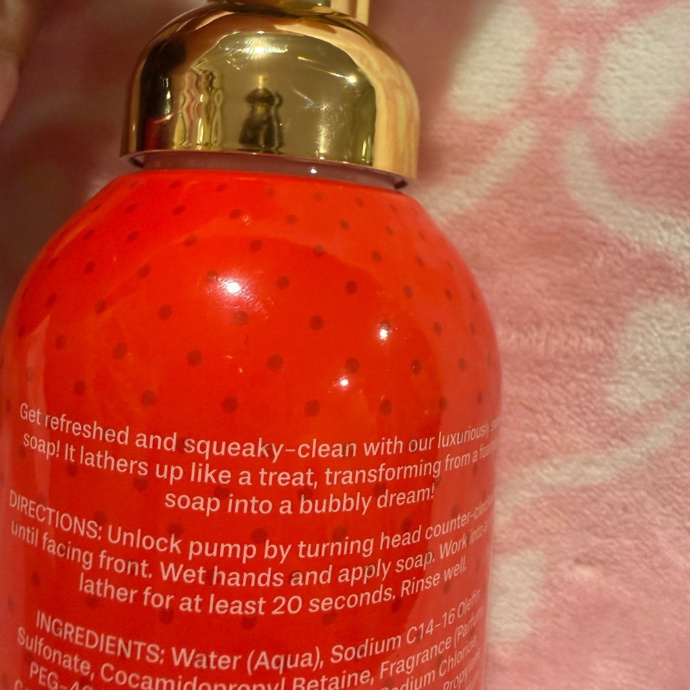 Strawberry Shortcake Foaming Hand Soap - Picture 5 of 6